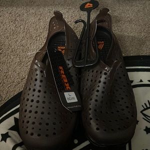 Brown Rubber Clogs